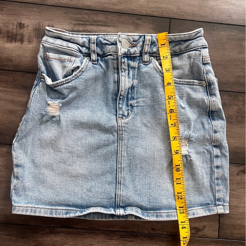 Garage Women’s Denim Distressed Mini Skirt xs - Picture 6 of 6
